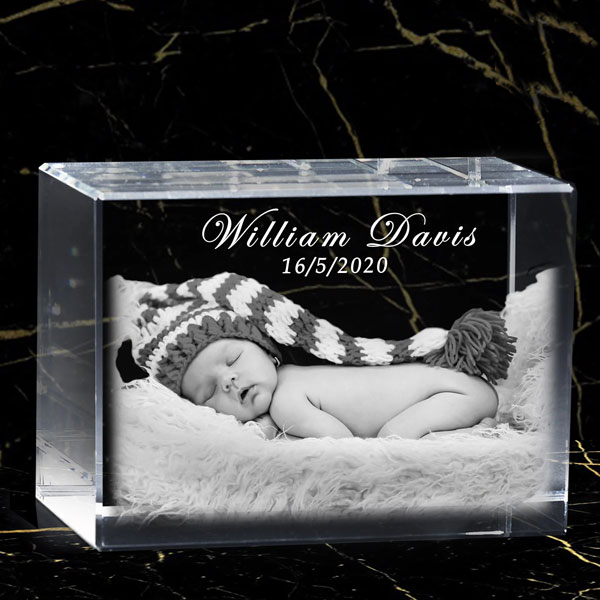 Rectangle Wide 3D Crystal - Newborn William Davis 16/5/2020